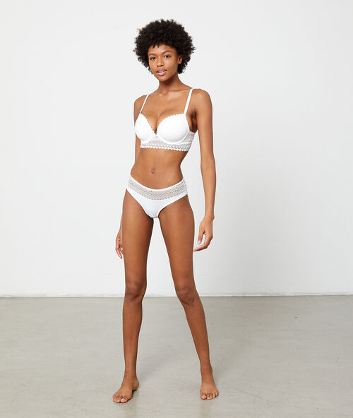 Soutien-gorge n°5 - coques fines à basque ecru.