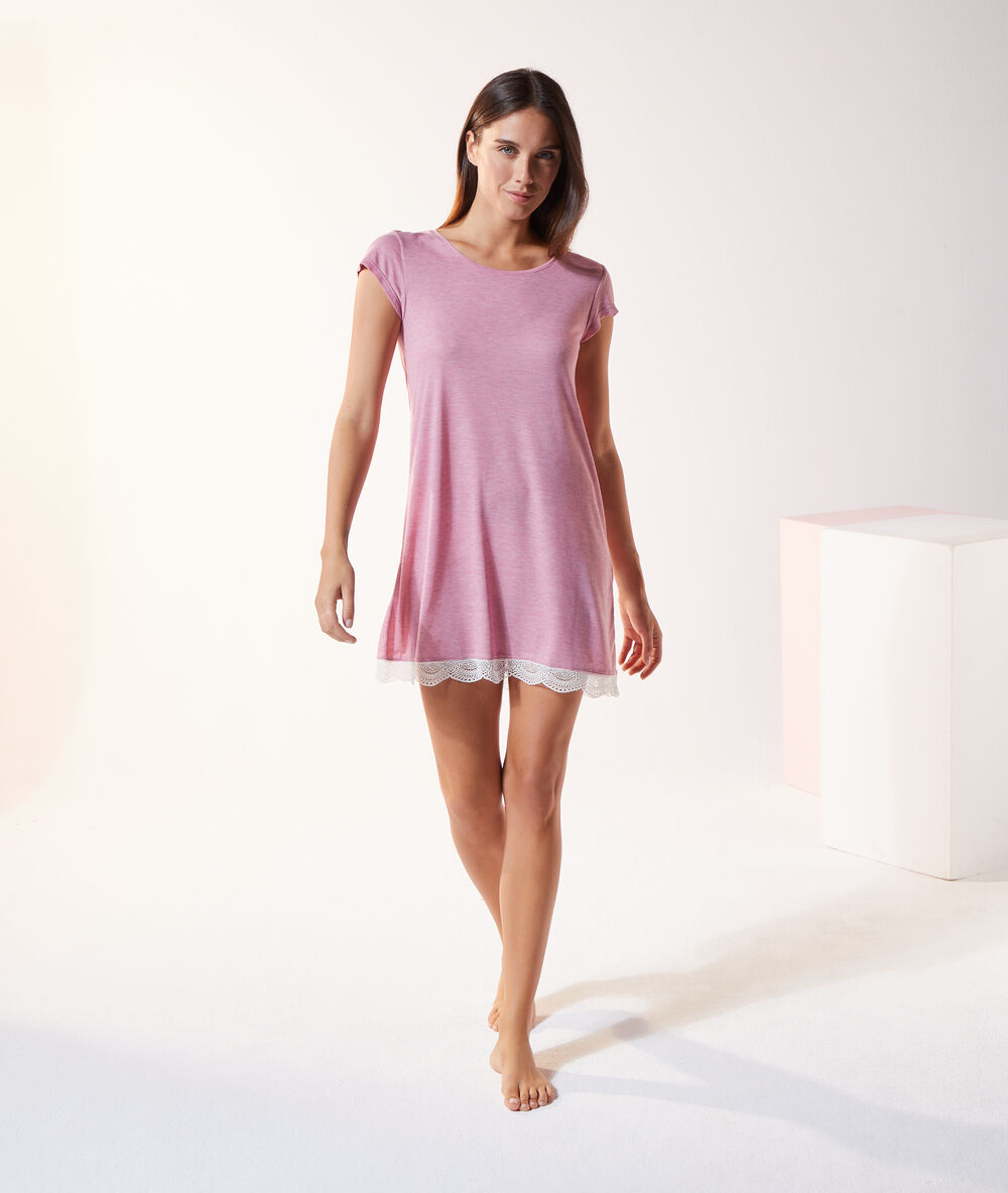 Chemise de nuit petunia.