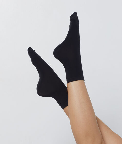 2 paires de chaussettes 2 paires de chaussettes