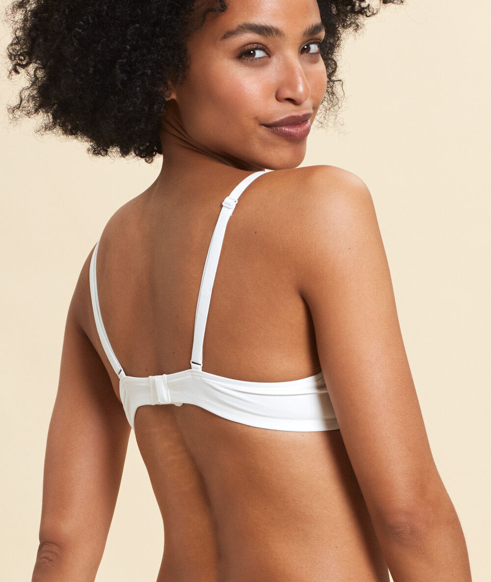 Soutien-gorge n°2 - push-up plongeant ecru.