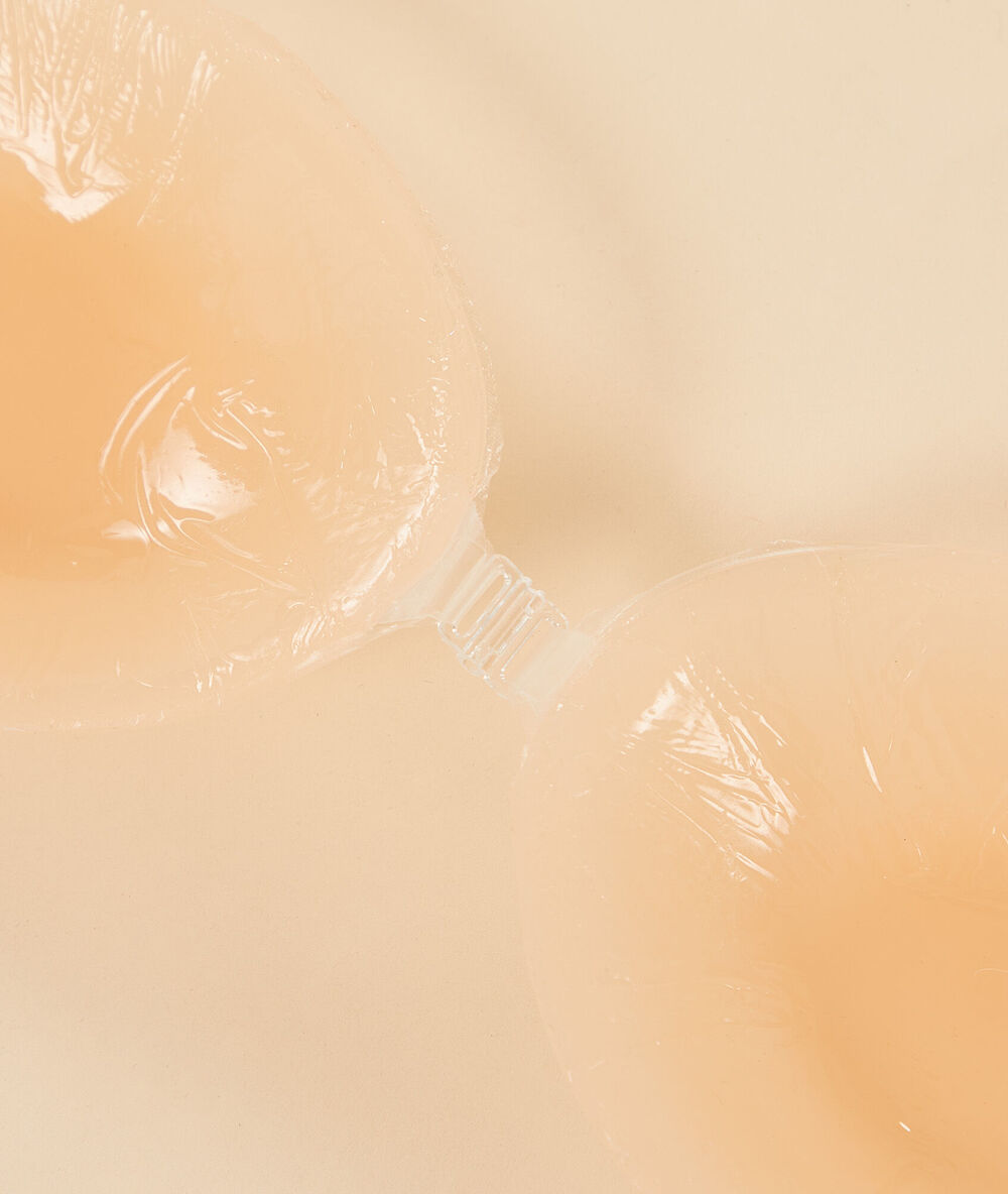 Soutien silicone sans bretelles beige.