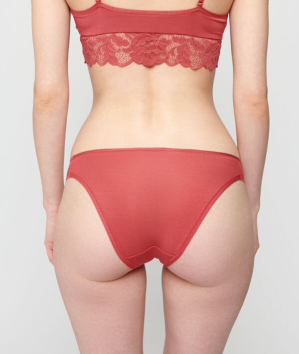 Slip avec dentelle Slip avec dentelle;${refinementColor}