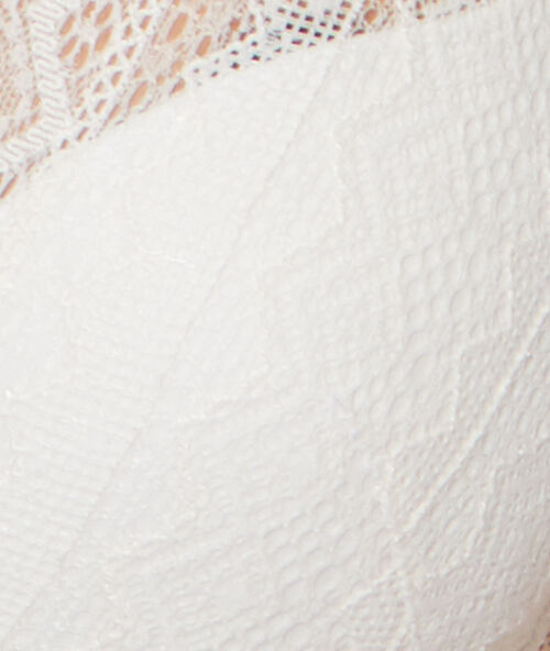 Soutien-gorge n°3 - triangle push-up, bonnets a/b/c ecru.