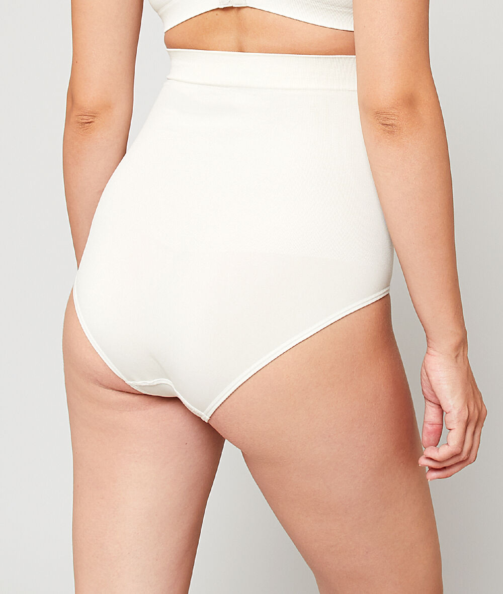 Culotte taille haute seamless beige.