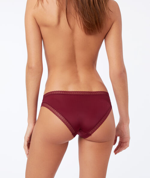Culotte microfibre, bords dentelle prune.