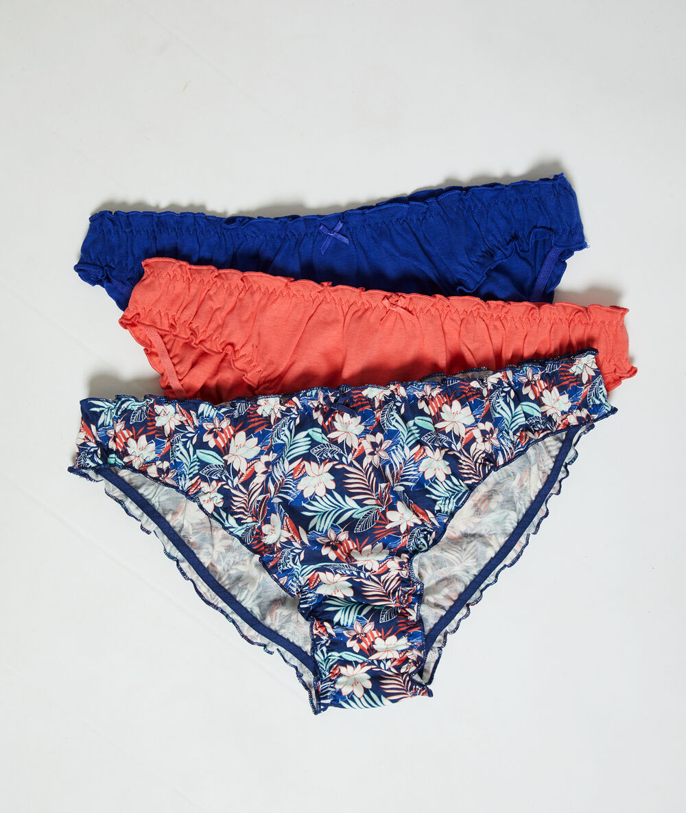 Lot de 3 culottes bleu.