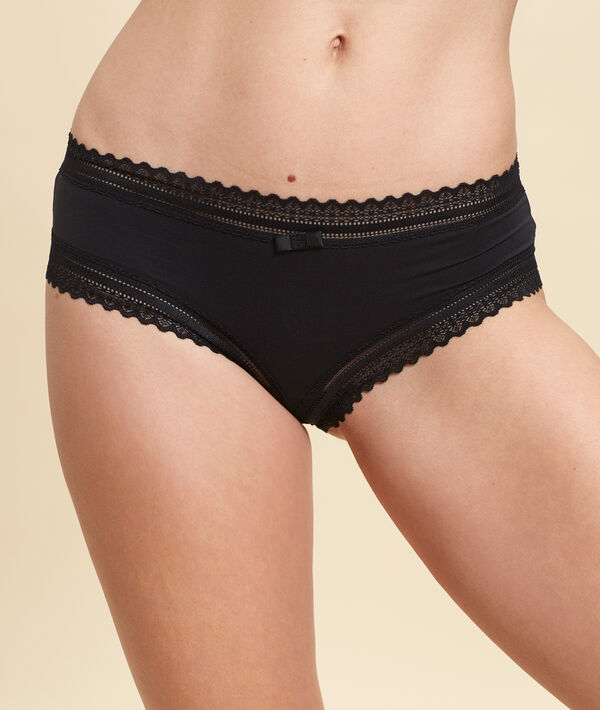Shorty en microfibre bords dentelle Shorty en microfibre bords dentelle;${refinementColor}