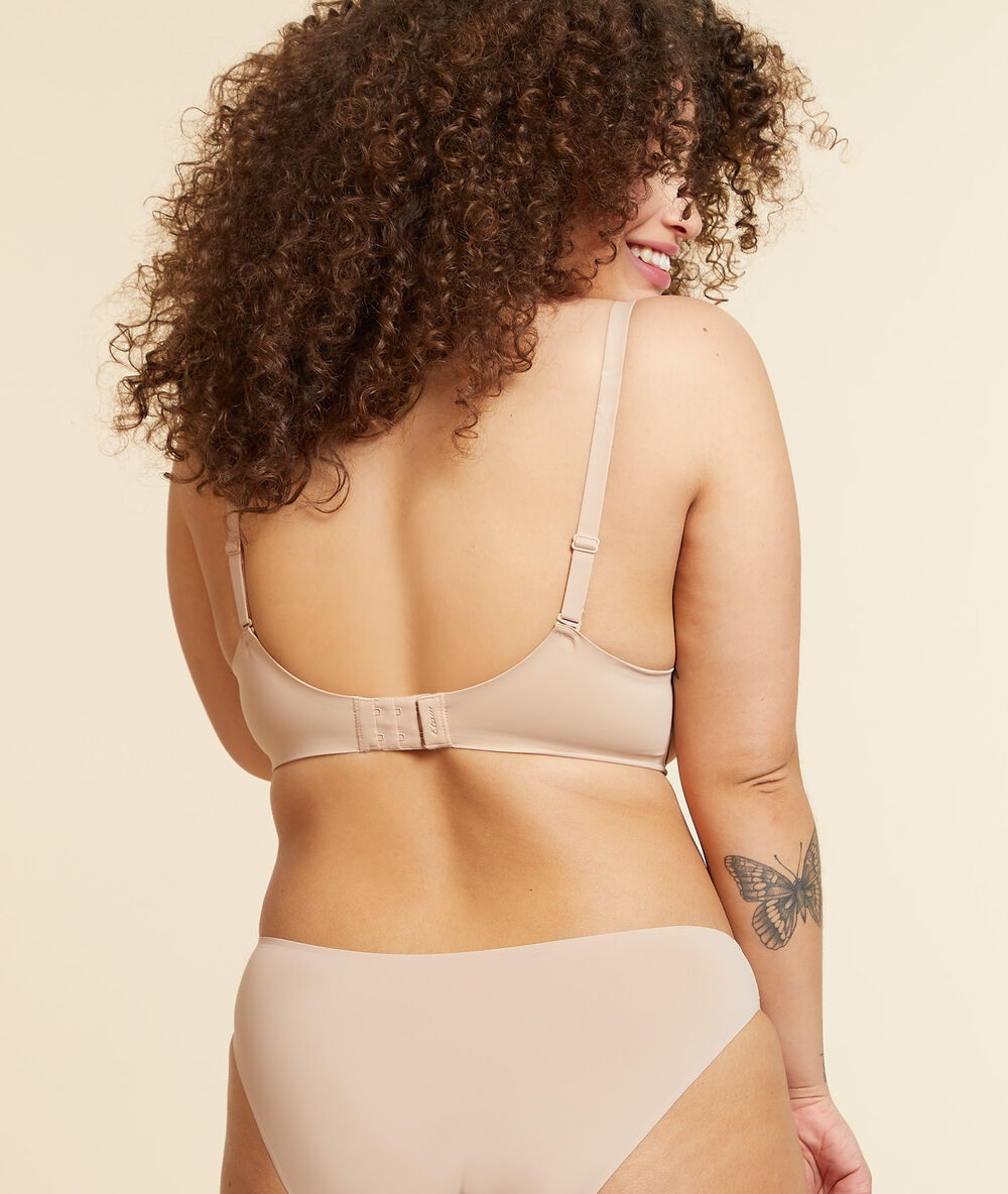 Soutien-gorge corbeille, bonnet e beige.