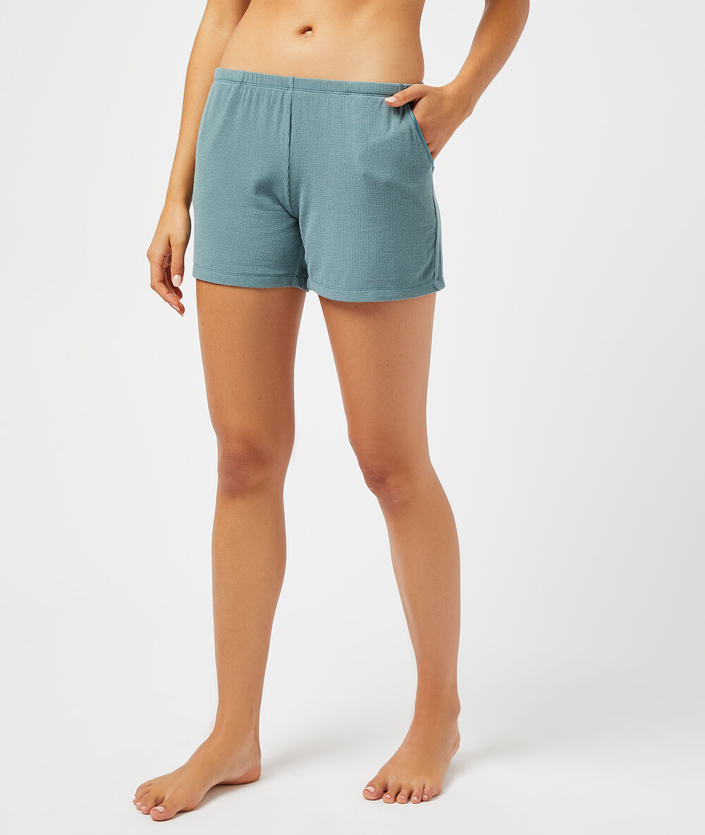 Short côtelé celadon.