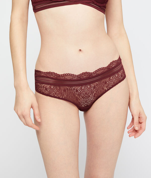 Shorty en dentelle Shorty en dentelle;${refinementColor}