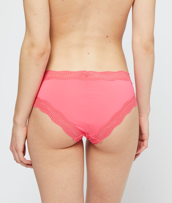 Shorty bords dentelle graphique Shorty bords dentelle graphique