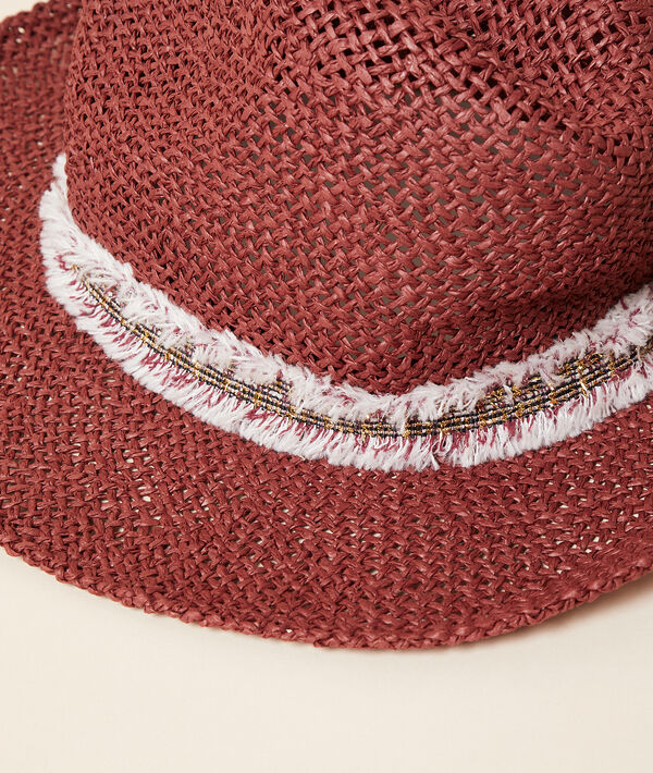 Chapeau Chapeau;${refinementColor}