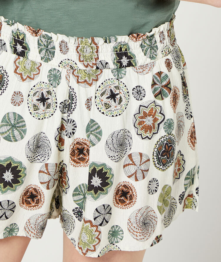 Short imprimé ecru.