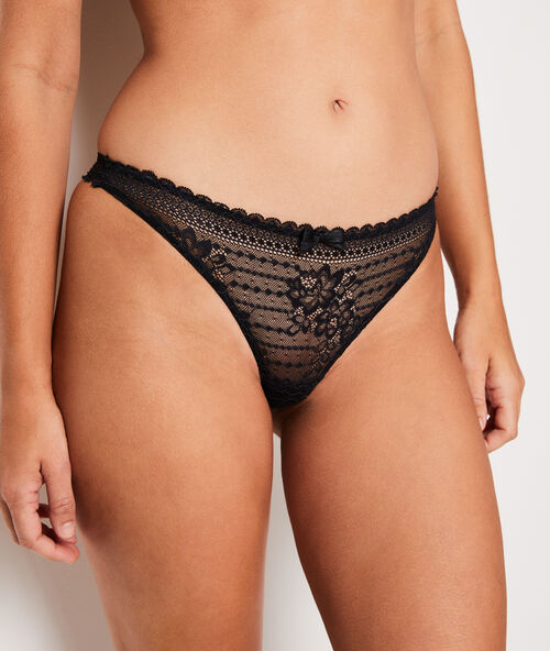 Tanga dentelle noir.