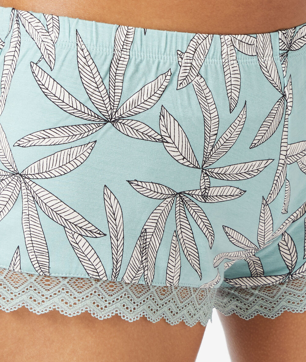 Short imprimé, détails dentelle celadon.