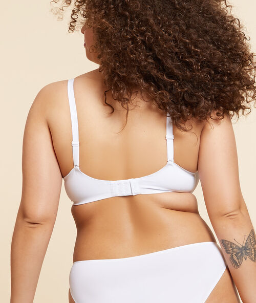 Soutien-gorge corbeille bonnet e blanc.