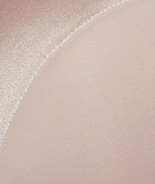 Soutien-gorge n°5 - coques fines en microfibre taupe.