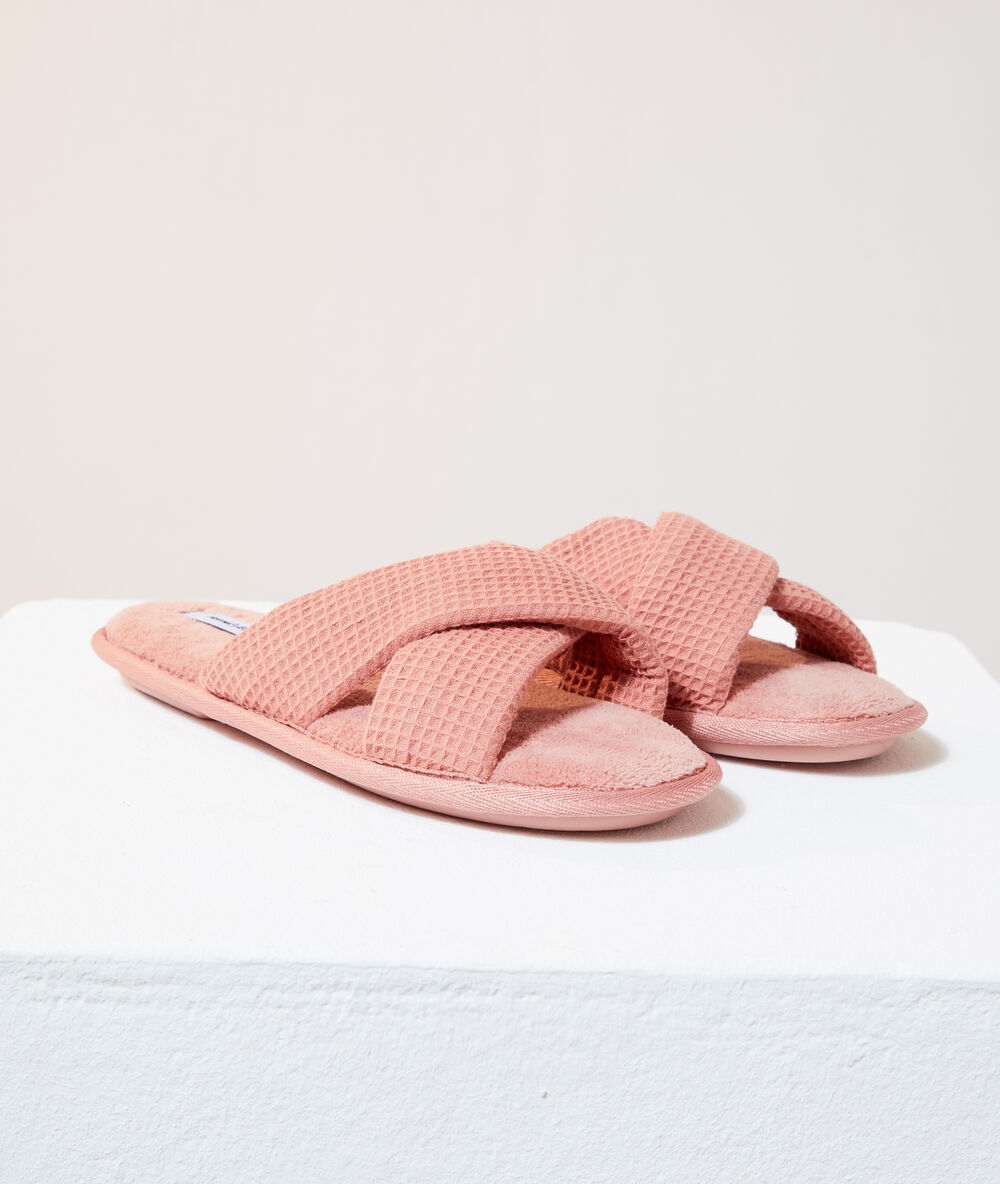 Mules ouvertes rose.