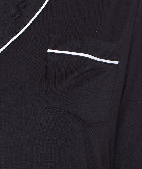 Chemise de nuit noir.