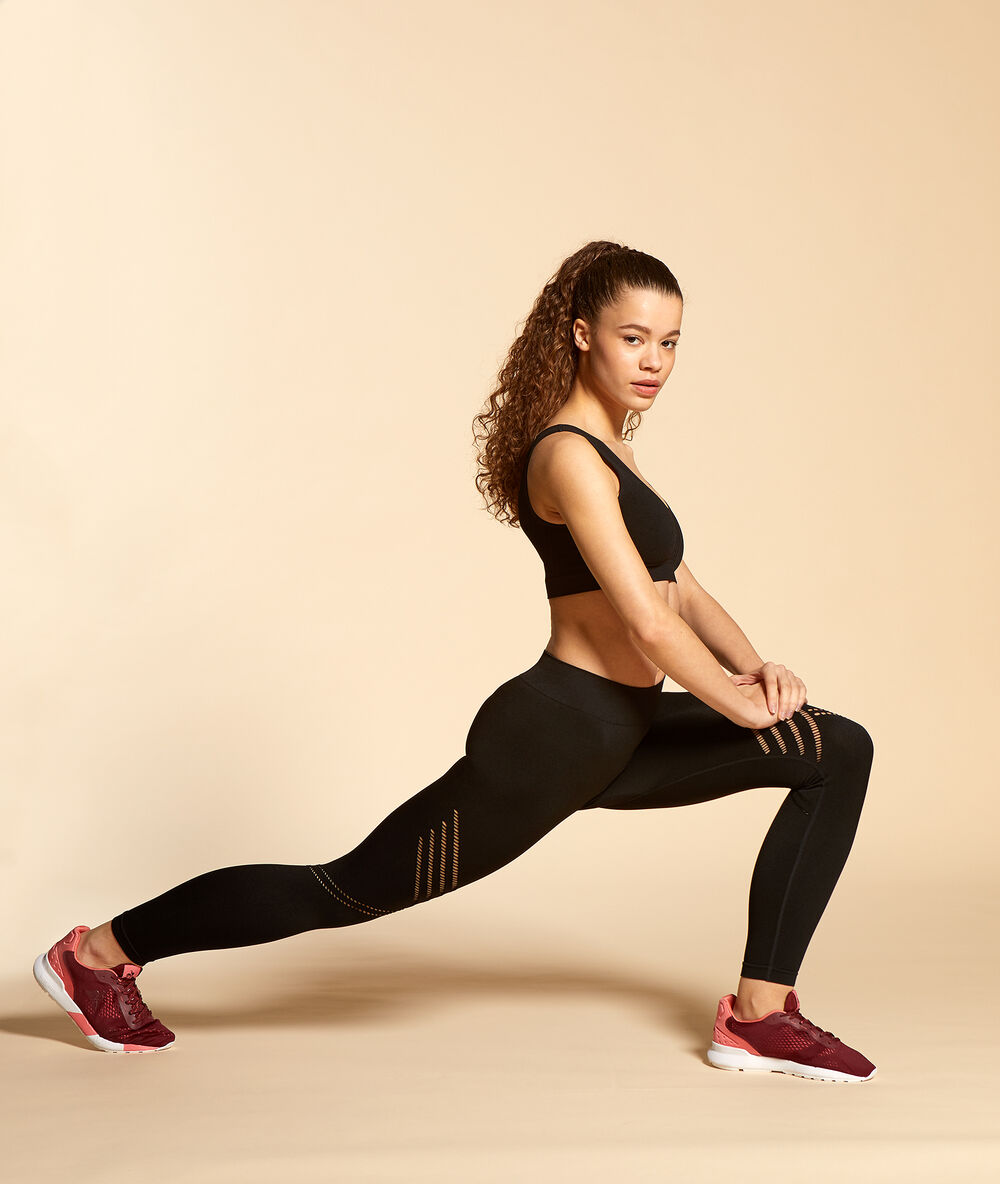 Brassière de training seamless- maintien médium noir.